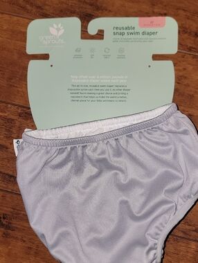 Green Sprouts Girls' Reusable Snap Swim Diaper 3T